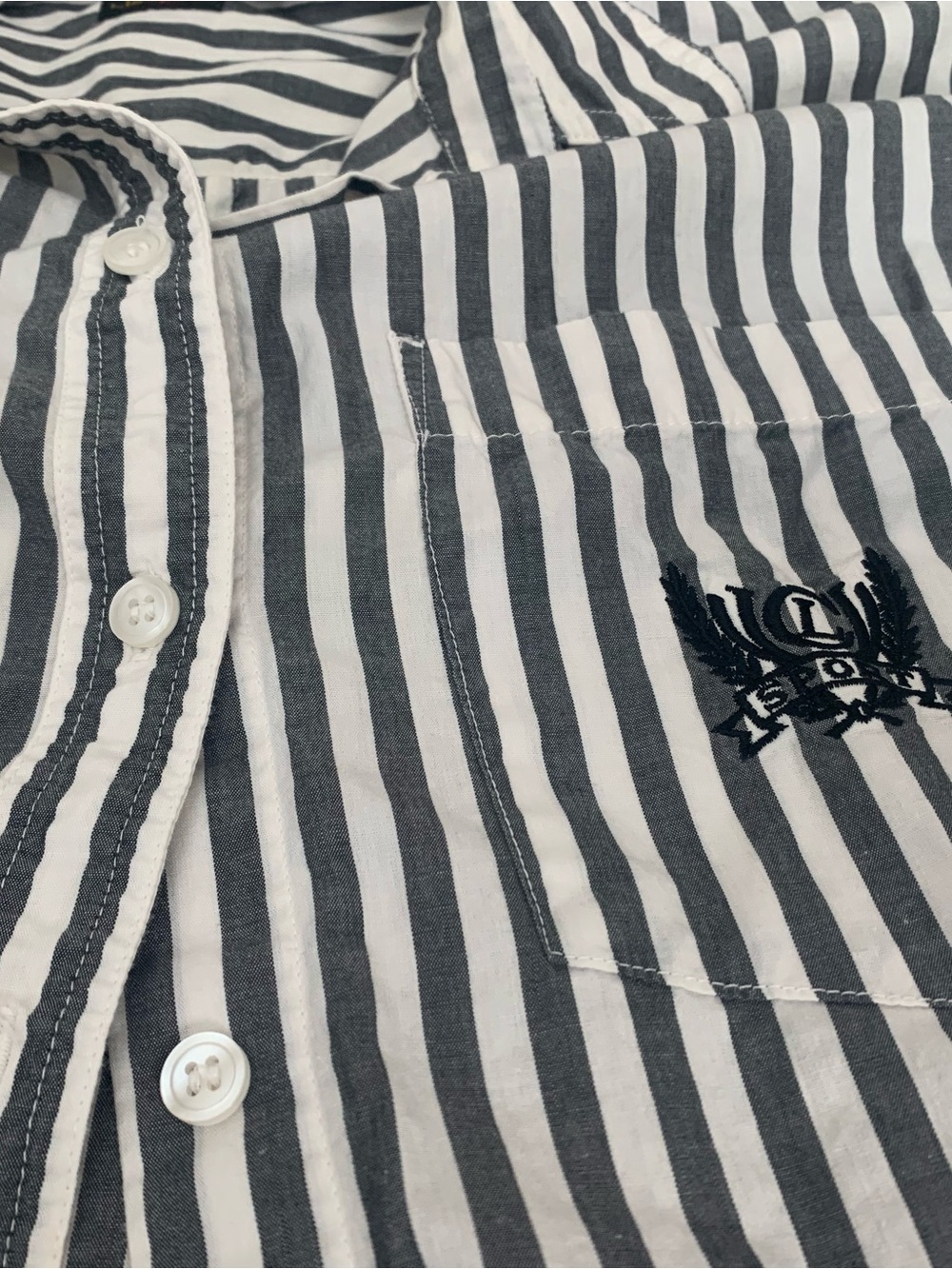 Liz Claiborne Black and White Striped Button-Up Blouse - Picture 6 of 6